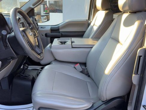 Used 2017 Ford F250 XL w/ Power Equipment Group image 10