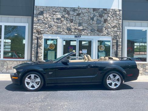 Used 2006 Ford Mustang GT image 73