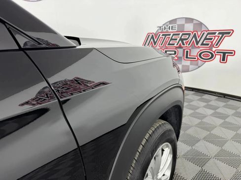 Used 2026 Chevrolet TrailBlazer LS w/ LS Convenience Package AWD/4WD image 30