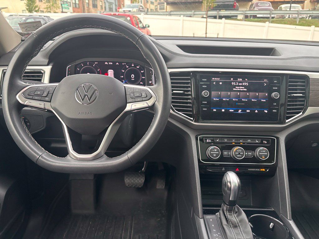 Used 2022 Volkswagen Atlas SE AWD/4WD image 13