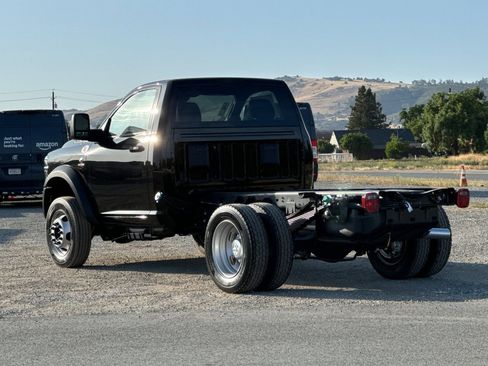 New 2025 RAM 5500 Tradesman w/ Chrome Appearance Group image 6