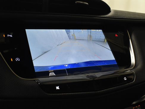 Used 2025 Cadillac XT5 Premium Luxury w/ LPO, Floor Liner Package FWD image 13