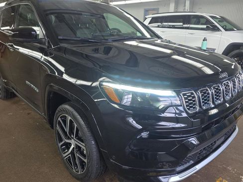 Used 2024 Jeep Compass Limited w/ Elite Group image 2