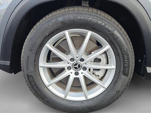 Used 2024 Mercedes-Benz GLE 450 4MATIC image 28