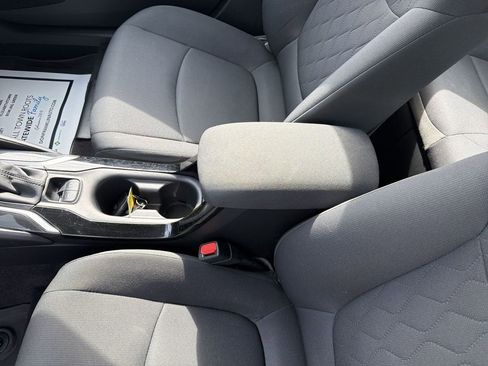 Used 2022 Toyota Corolla LE image 27