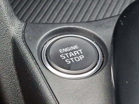 Certified 2025 Kia K4 FWD image 23
