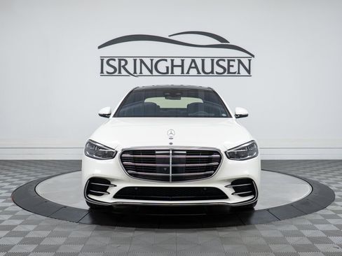Certified 2022 Mercedes-Benz S 500 4MATIC w/ AMG Line Package image 2