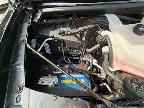 Used 2015 Chevrolet Express 2500 RWD image 37