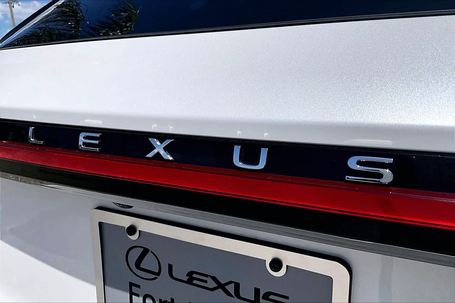 Used 2024 Lexus RX 350 Premium w/ Cold Area Package FWD image 31