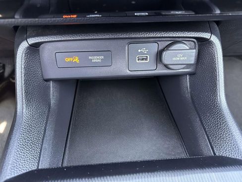 Used 2023 Honda Civic Sport image 25