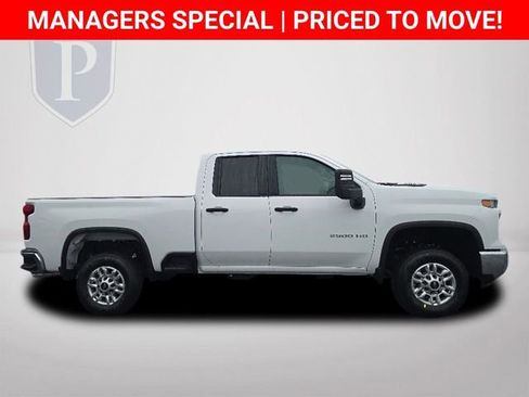 New 2026 Chevrolet Silverado 2500 W/T w/ WT/CX Safety Package image 4