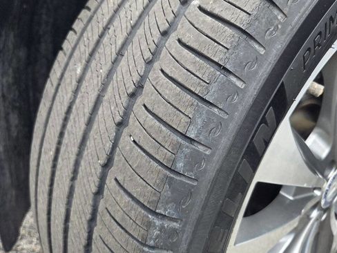 Used 2014 Mercedes-Benz GL 450 4MATIC image 16