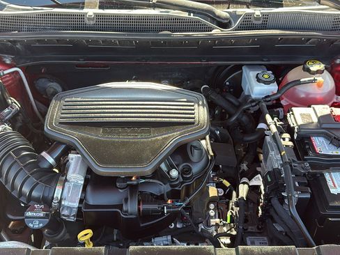 Used 2023 Chevrolet Blazer RS w/ Driver Confidence II Package image 30