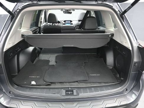 Used 2021 Subaru Forester Limited AWD/4WD image 24
