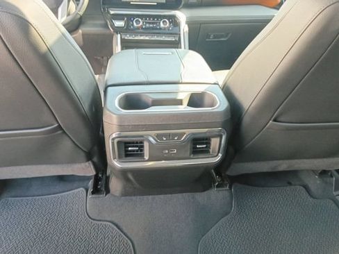 Used 2025 GMC Sierra 2500 Denali w/ Denali Reserve Package AWD/4WD image 11