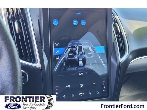 Used 2021 Ford Edge SEL w/ Convenience Package FWD image 12