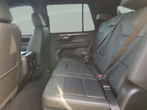 Used 2025 Chevrolet Tahoe LT image 10