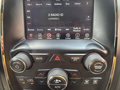 Used 2018 Dodge Durango GT image 20