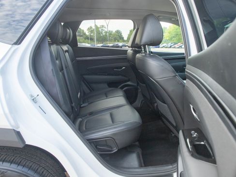 Used 2024 Hyundai Tucson Limited AWD/4WD image 12