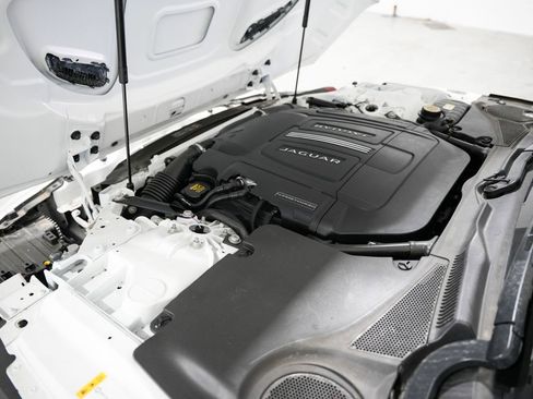 Used 2024 Jaguar F-TYPE R-Dynamic RWD image 35