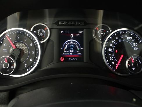 Used 2026 RAM 2500 Big Horn AWD/4WD image 11