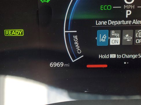 Certified 2025 Toyota Camry SE FWD image 20