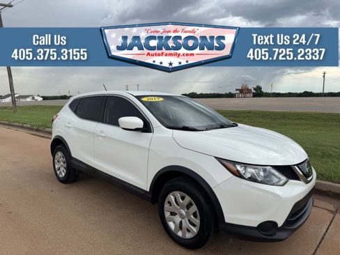 Used 2019 Nissan Rogue Sport S image 1