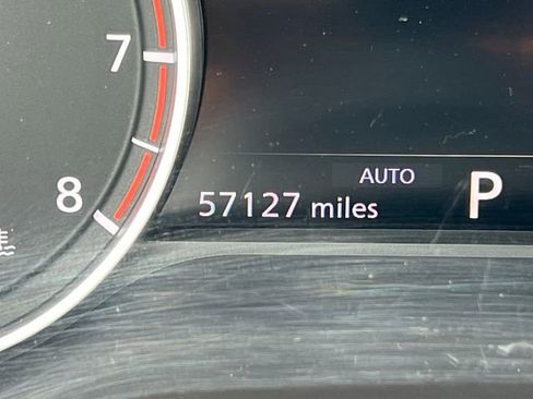 Used 2024 Nissan Rogue S AWD/4WD image 6