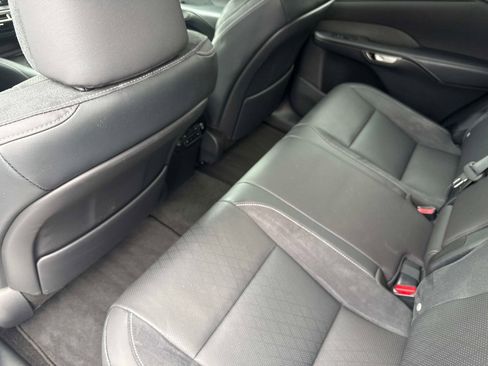 Used 2023 Lexus RX 350 FWD image 13