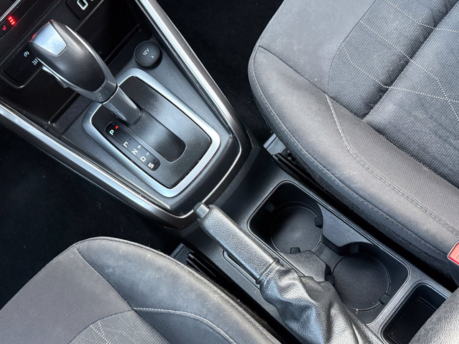 Used 2020 Ford EcoSport SE FWD image 25