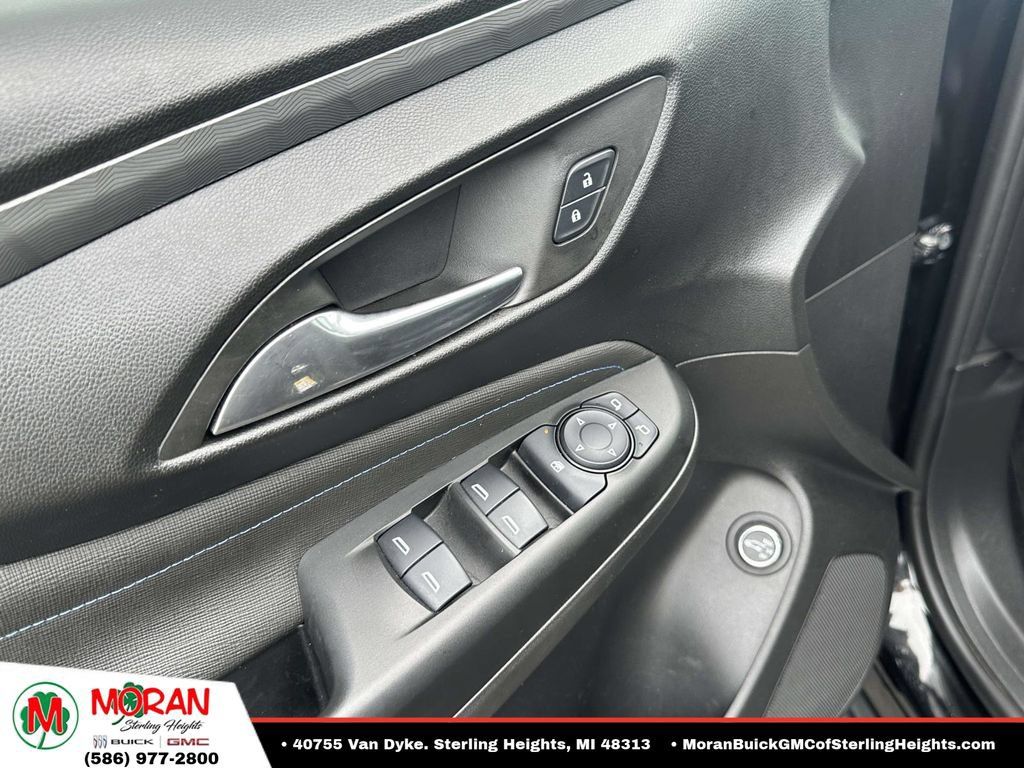 Certified 2024 Buick Envista Sport Touring w/ Convenience I Package FWD image 16