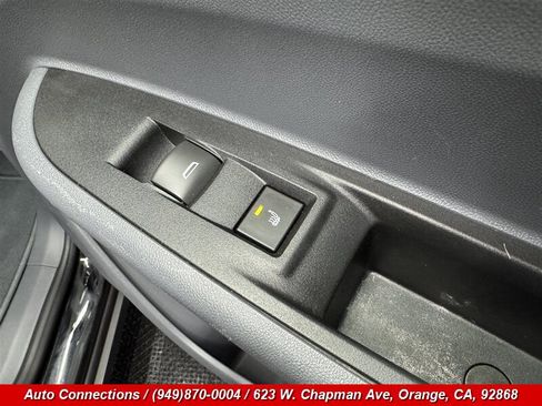 Used 2017 Chevrolet Bolt Premier w/ Driver Confidence II Package image 26