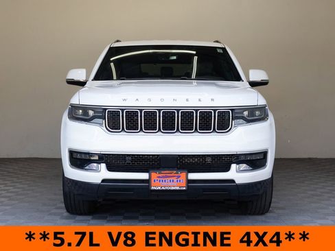 Used 2022 Jeep Wagoneer Series I AWD/4WD image 4