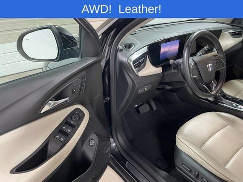 Used 2024 Buick Encore GX Avenir w/ Avenir Convenience Package AWD/4WD image 10