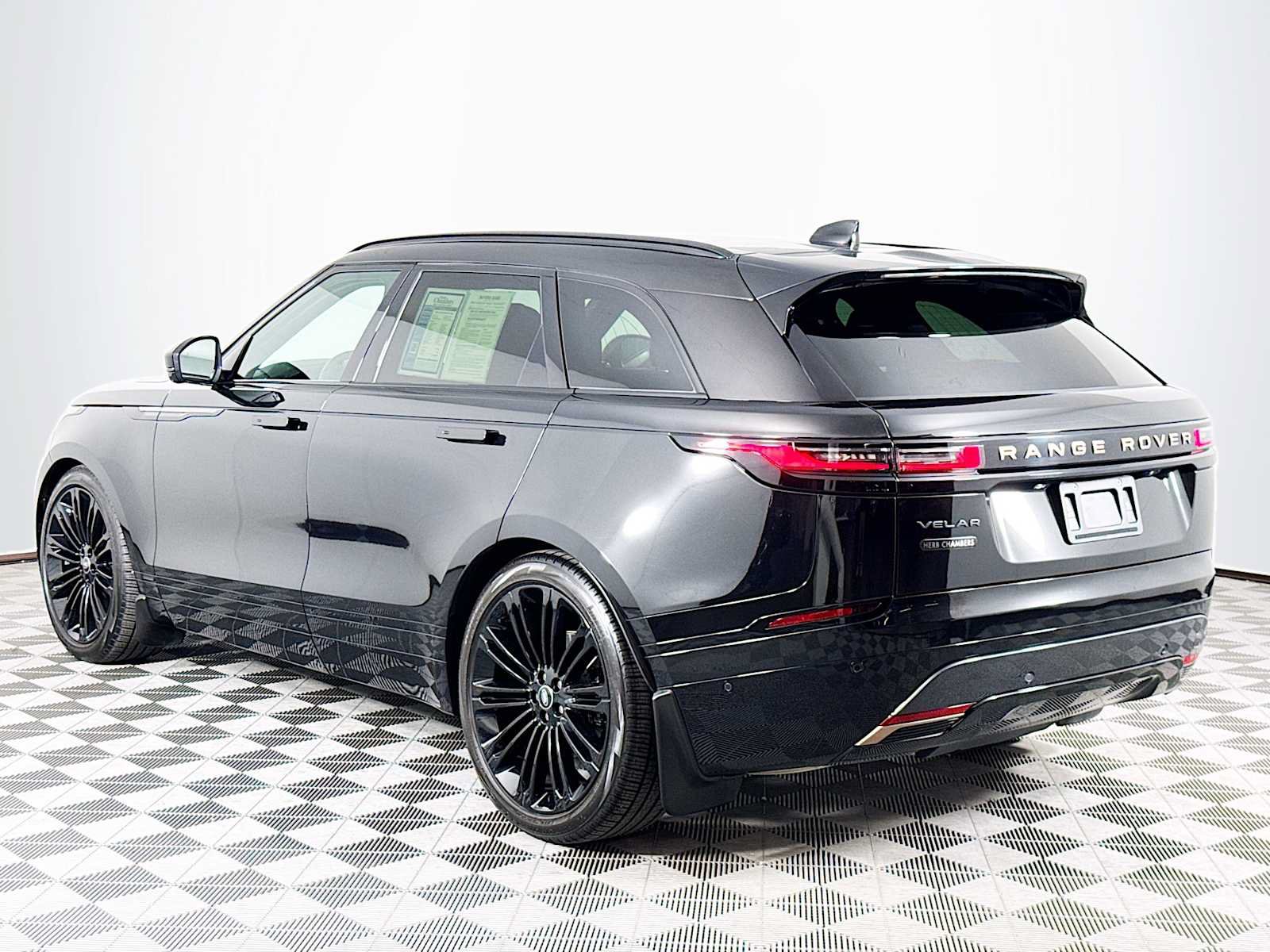 Used 2026 Land Rover Range Rover Velar Autobiography AWD/4WD image 7