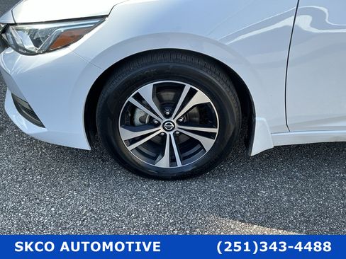 Used 2022 Nissan Sentra SV image 9
