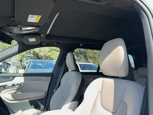 New 2026 Volvo XC90 T8 Ultra image 13