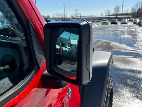 Used 2025 Jeep Wrangler Willys 4xe image 14