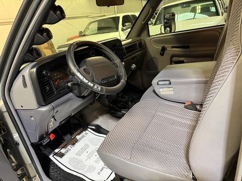 Used 1997 Dodge Ram 3500 Truck 4x4 Regular Cab image 3