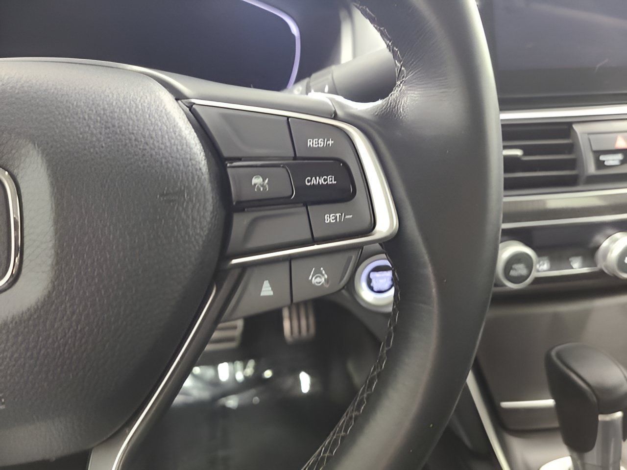 Used 2021 Honda Accord Sport Special Edition image 25