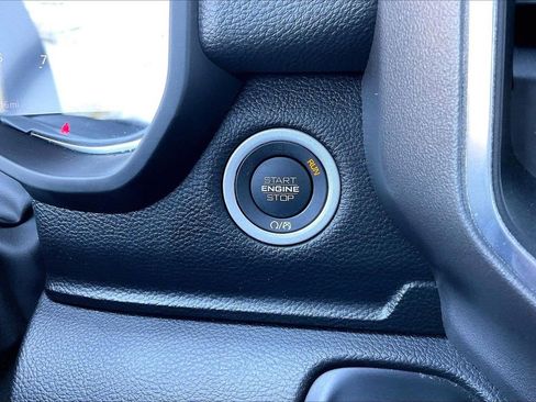 Certified 2023 RAM 1500 Laramie image 30