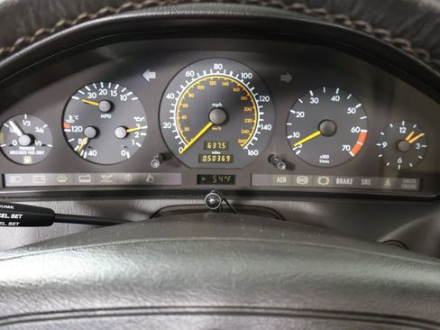 Used 1995 Mercedes-Benz SL 500 image 36