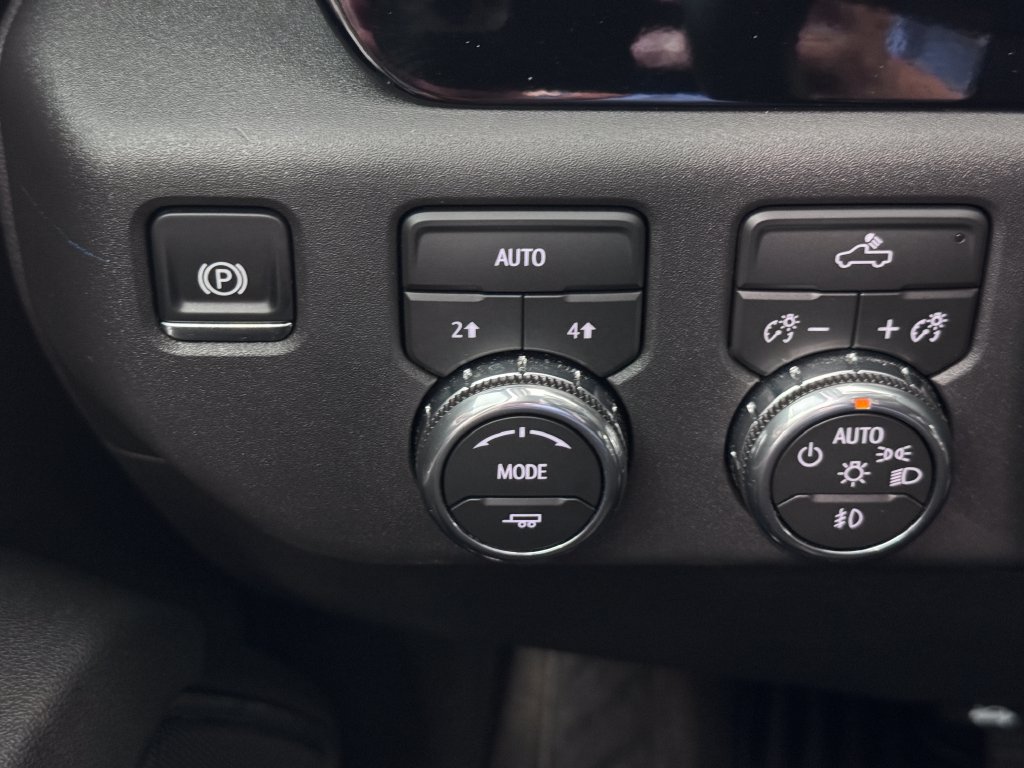 Certified 2026 GMC Sierra 1500 Elevation AWD/4WD image 25