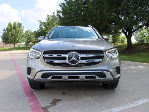 Used 2020 Mercedes-Benz GLC 300 image 2