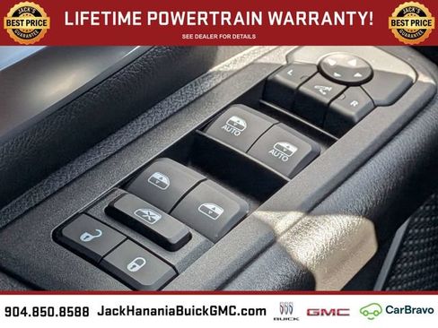 Used 2025 RAM 1500 Big Horn RWD image 25