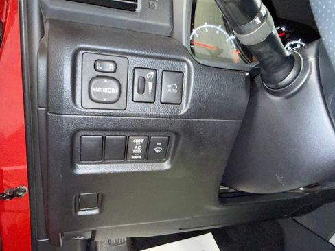 Used 2024 Toyota 4Runner SR5 AWD/4WD image 35