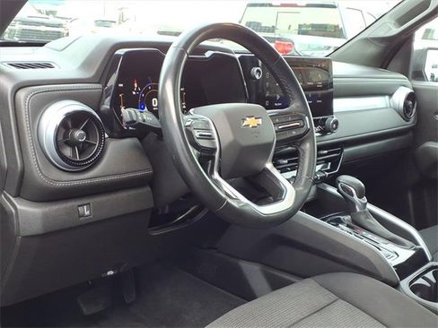Used 2023 Chevrolet Colorado LT w/ LT Convenience Package II image 9