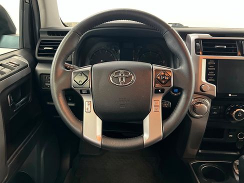 Used 2023 Toyota 4Runner SR5 AWD/4WD image 13