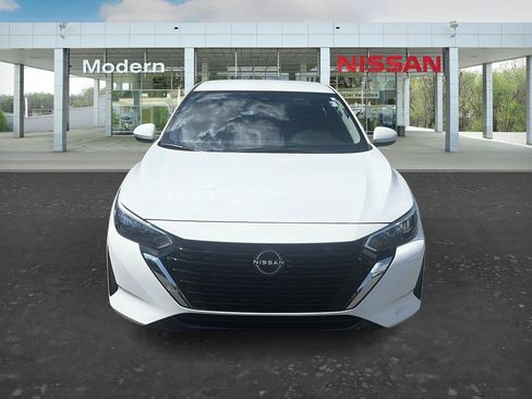 Certified 2024 Nissan Sentra SV FWD image 8