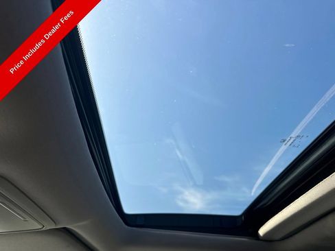Used 2023 Honda Odyssey Touring image 8